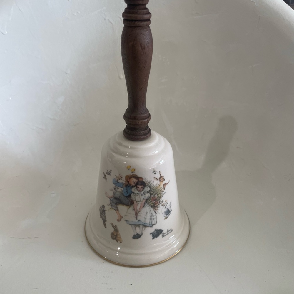 Vintage Norman Rockwell Bell Loves Harmony 1975 Gorham Fine China Wood handle